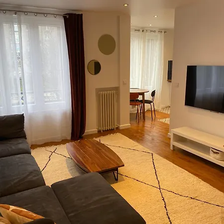 Apartment Un Nid Douillet- Parking Prive-residence Fermee-45m2 *
