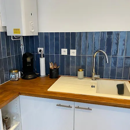 Un Nid Douillet- Parking Prive-residence Fermee-45m2 Apartment *